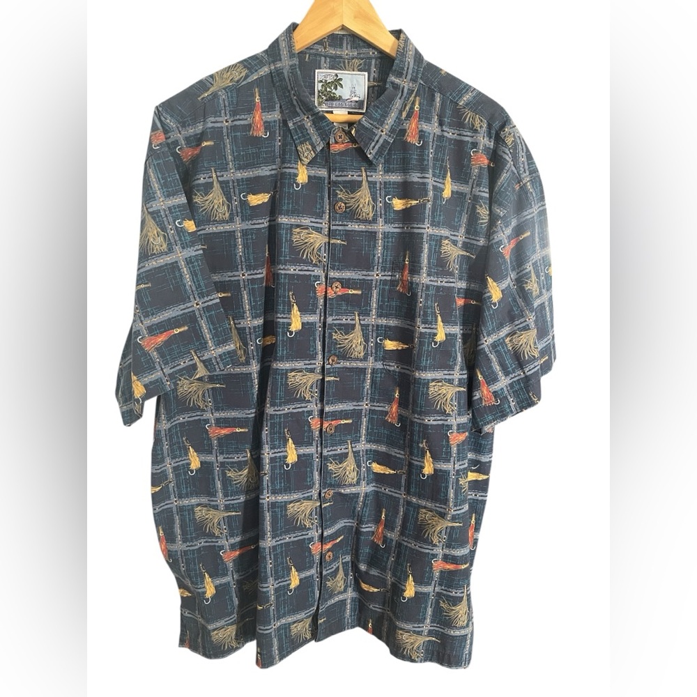 AFTCO Bluewater Size XXL Men’s SS  Plaid button Shirt fishing lures navy